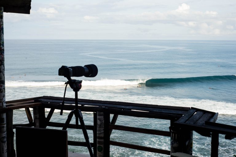 Read more about the article The Harsh Reality Of Seeing Ourselves On A Surf Video